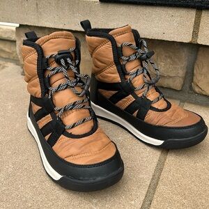 SOREL kids winter boots, size 2. 
Wonderful condition, used one season.